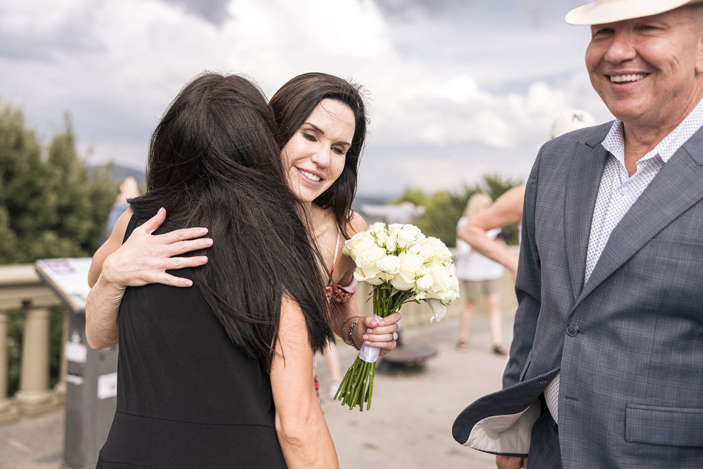 A Last-Minute Florentine Vow Renewal